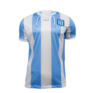 REMERA RETRO ESCUDO